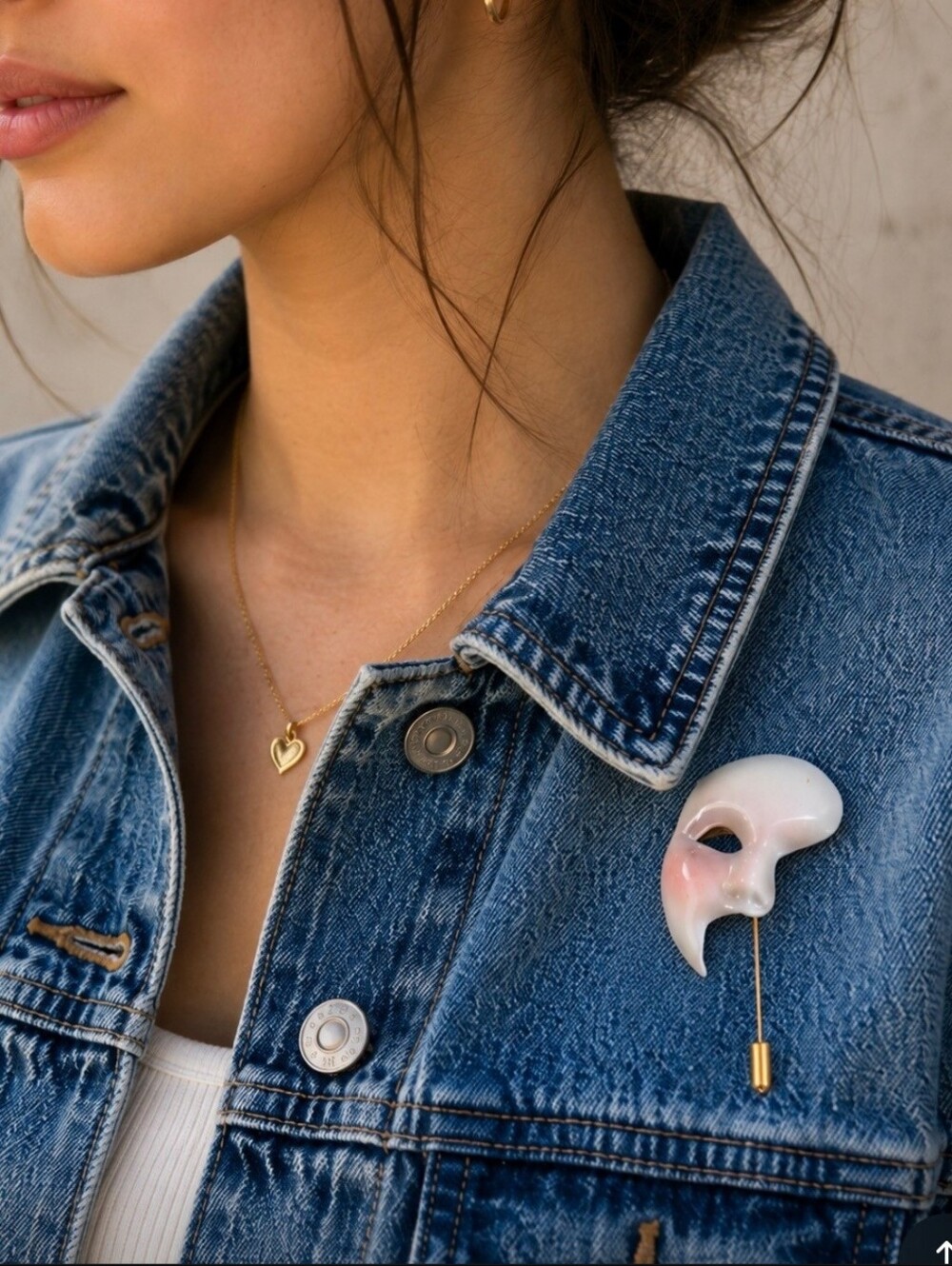 Phantom Mask Stick Pin Brooch - White with Pink Cheek